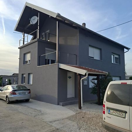 Maja Apartment Velika Gorica Exterior photo